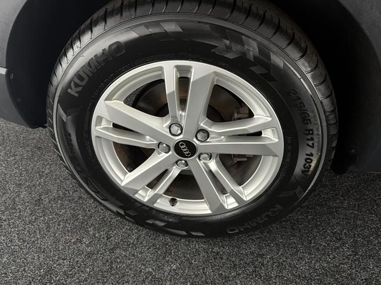 Audi Q3 Photo bsapi-dd9bb056291ba3da89d0213454675374b9a8b900.jpg