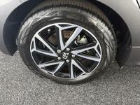 TOYOTA Yaris Photo 21