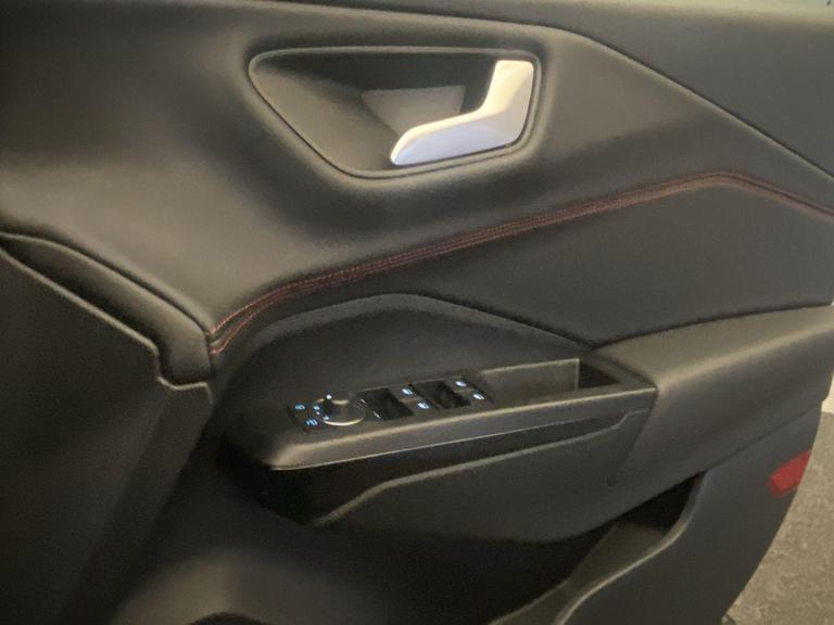 FORD PUMA Photo bsapi-e0335bd6b1d7f44f95da1acc3ec437ca9bed42d4.jpg