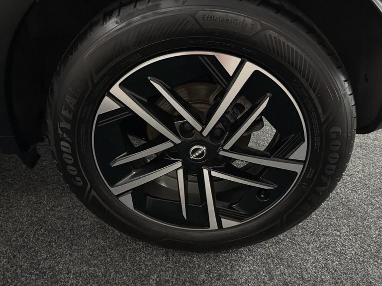 NISSAN Juke Photo bsapi-e0477b1fbb0fe6481e6ee67a222ddefe8bc3c020.jpg