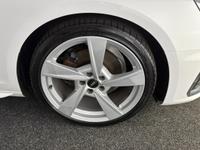 Audi A4 Photo 14