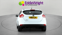 FORD Focus Photo 5