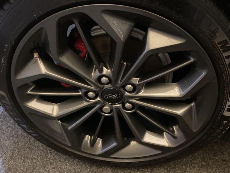 Ford FOCUS Photo bsapi-e119af8c2c8a725c123734e8aa9bad4d81fc32e6.jpg