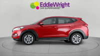 HYUNDAI TUCSON Photo 3