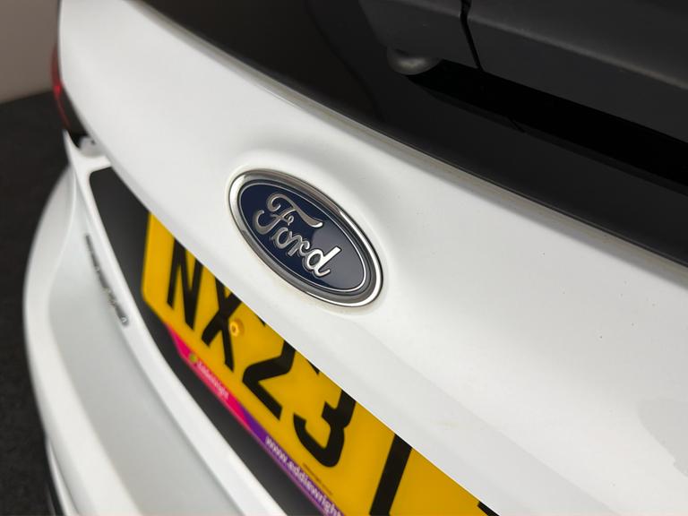 Ford Fiesta Photo bsapi-e15a2c2bb1b140b1e5da2b9f890a4661b726644b.jpg