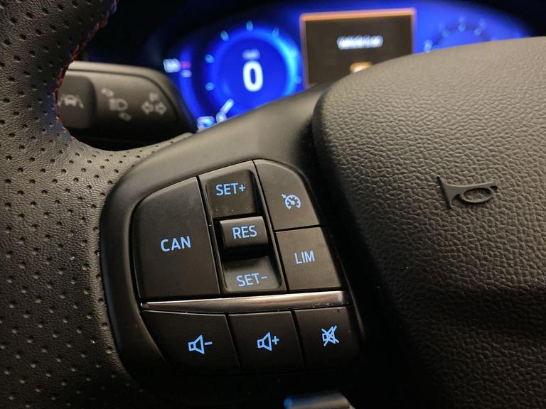 Ford FOCUS Photo bsapi-e1dc9921dd7e8293759bdf063ce7664028595525.jpg