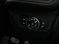 FORD FOCUS Photo 32