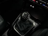 VOLKSWAGEN T-ROC Photo 12