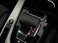 Audi A4 Photo 12
