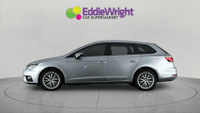 SEAT LEON Photo 2