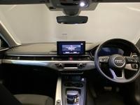 Audi A4 Photo 4