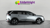 PEUGEOT 5008 Photo 7