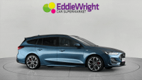 FORD FOCUS Photo 8