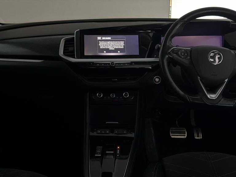 VAUXHALL Grandland Photo bsapi-e42797ace2bd5486ea4a7e5d1328c31a970e7991.jpg