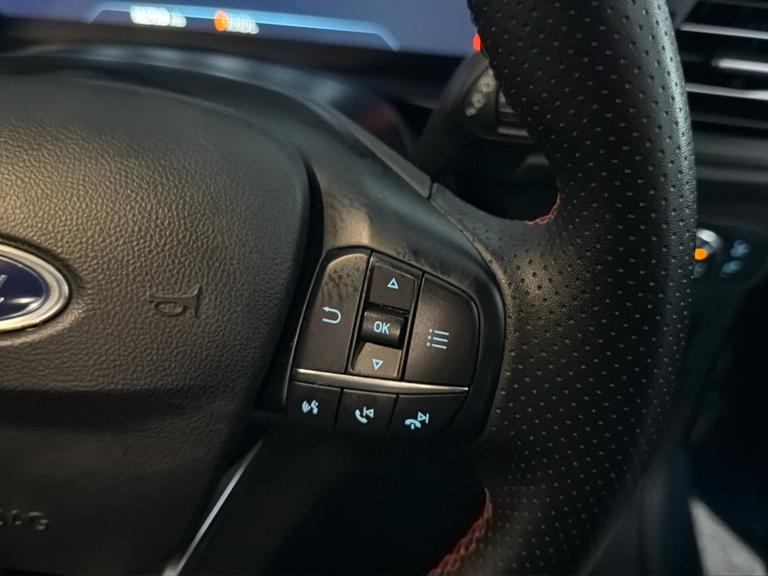 FORD FOCUS Photo bsapi-e4ba646c886b0a045c3c0f088b1db02a1e74ee71.jpg