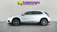 MERCEDES-BENZ Gla Photo 3
