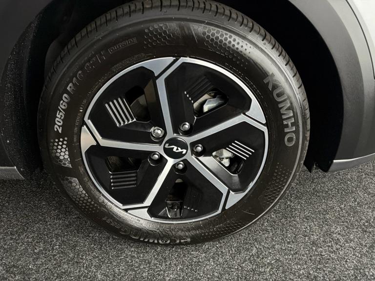 KIA Niro Photo bsapi-e52a6ffa1a1ff9ebf24f53c6188c86935e646ee1.jpg