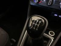 Volkswagen T-CROSS Photo 6
