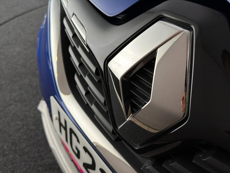 Renault Captur Photo bsapi-e642ed5d66d4504a027507a0ac825868258bfb3f.jpg