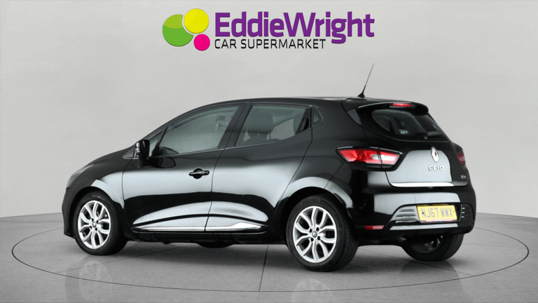 RENAULT Clio Photo bsapi-e6455e84071867cb8bbd304be6c16278a0024943.jpg