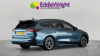 FORD FOCUS Photo 6