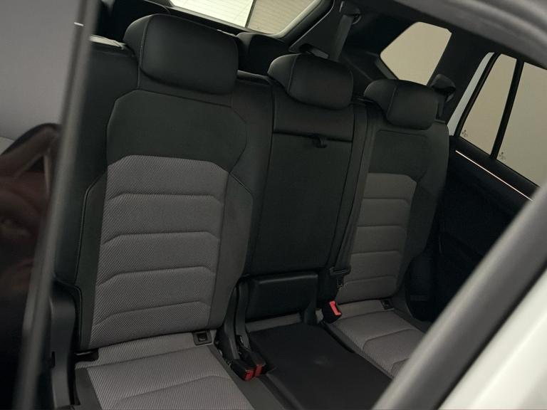 Volkswagen Tiguan Photo bsapi-e758aeb903228a11efd54b7a19a9ad1248b6fa60.jpg