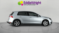 Volkswagen Golf Photo 7
