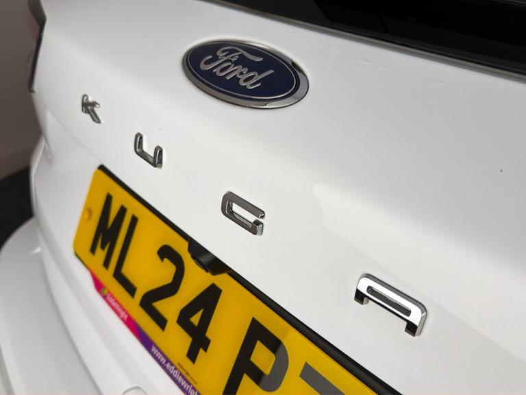 FORD KUGA Photo bsapi-e7a26871a7d6844202d1a2913113a4bece96a155.jpg