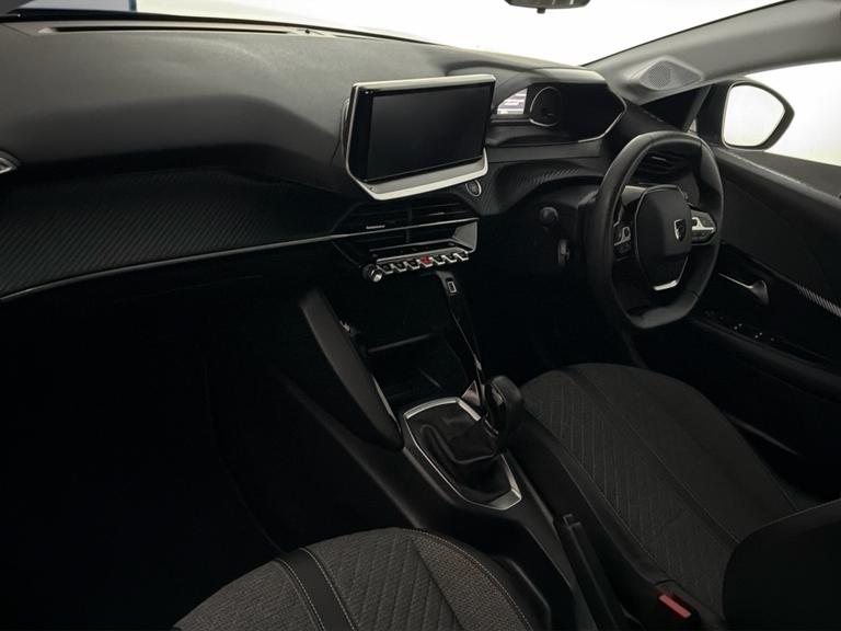 PEUGEOT 208 Photo bsapi-e7b2771758e3136506f44f09a1aed5665060bf4b.jpg