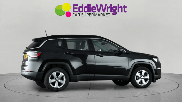 JEEP Compass Photo bsapi-e7cf6416ec51a2697c83c41a2b8796f0c0b57bb5.jpg