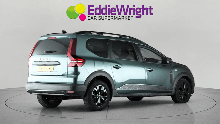 DACIA Jogger Photo bsapi-e7ff1e27bbd4b576bacf28070b77d97eb87ed192.jpg