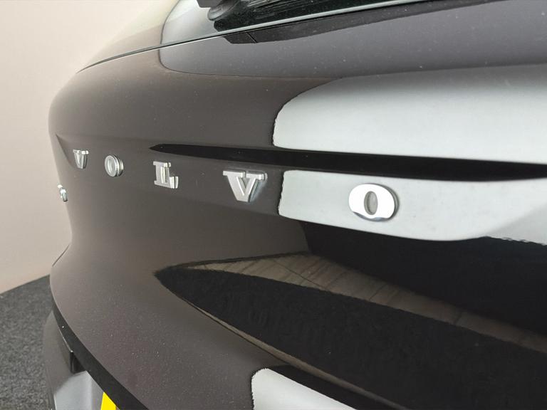 Volvo Xc40 Photo bsapi-e7ff96557d7d32554ee0cada616ca3ab064fd3ac.jpg