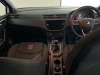 SEAT Ibiza Photo 10