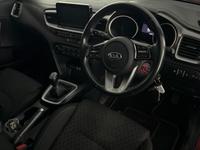 KIA Ceed Photo 9