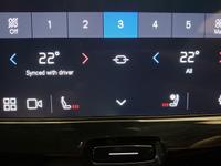 VOLVO XC60 Photo 13
