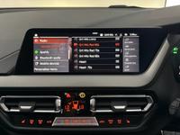 BMW 1 Series Photo 16