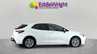 TOYOTA Corolla Photo 7