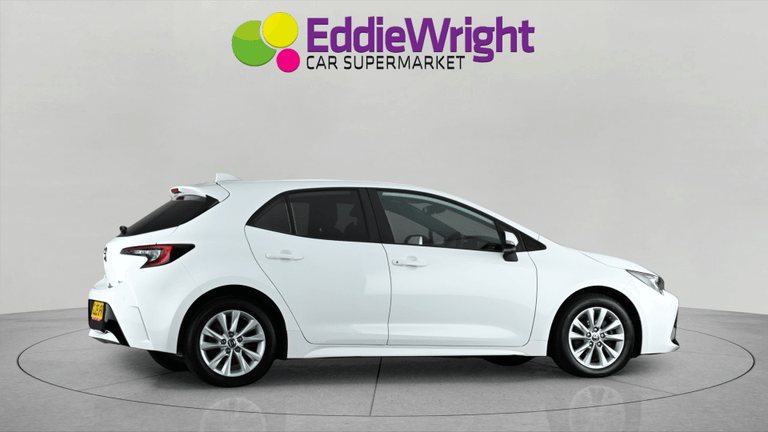 TOYOTA Corolla Photo bsapi-eaca609b9d095b2667a617bd96f6a3753c6c06a5.jpg