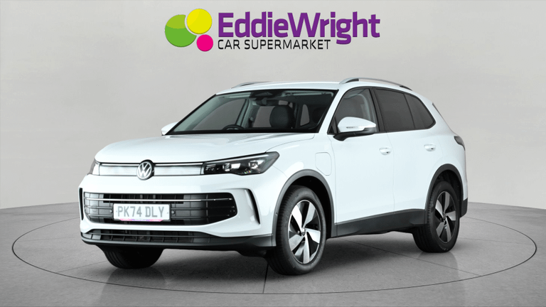 VOLKSWAGEN Tiguan Photo bsapi-eb0a6a8ce7c3d2606d7eb071d3b7bfdb414b31f8.jpg