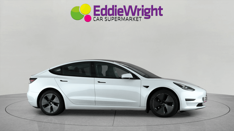 TESLA Model 3 Photo bsapi-eb751adbcba45b6af08a8d0b1ac40fa9383b83b0.jpg