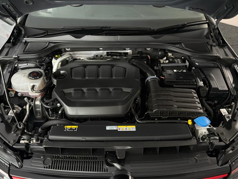 Volkswagen GOLF Photo bsapi-ec3e325b727a7514dc50893e521397b485a6f39d.jpg