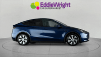 TESLA MODEL Y Photo 6