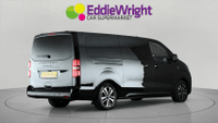 PEUGEOT TRAVELLER Photo 6