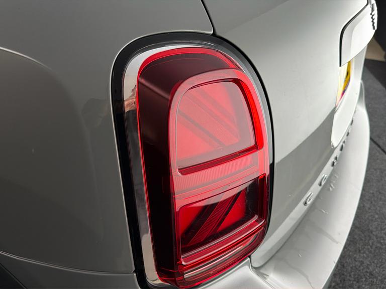 MINI COUNTRYMAN Photo bsapi-ecc0864fb2cdd899b0fbab8cf874e126d4932cbd.jpg