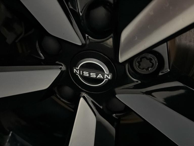 NISSAN Juke Photo bsapi-ed02575aeef1621d8889d576503019a1de649c95.jpg