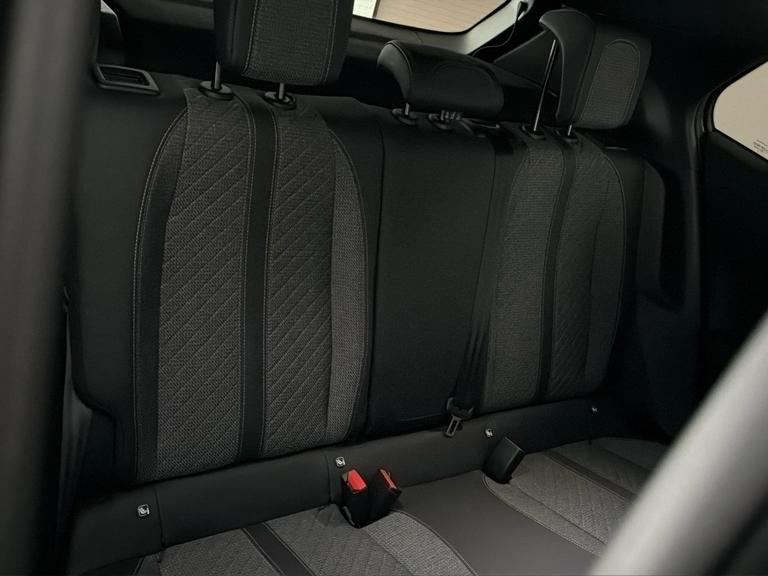 PEUGEOT 2008 Photo bsapi-ed0de64f741ac7a021df185444437b50eb57bd0c.jpg