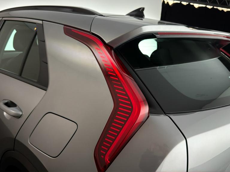 KIA Niro Photo bsapi-edd1f47bd2943d592581bba02b65bde2ec6edce3.jpg