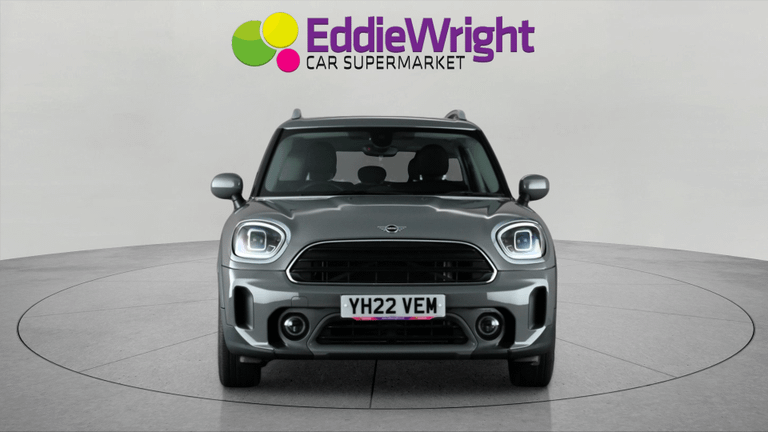 MINI COUNTRYMAN Photo bsapi-edd5e152005036a0fd16656d48c224c350515dfb.jpg