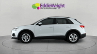 Audi Q3 Photo 2