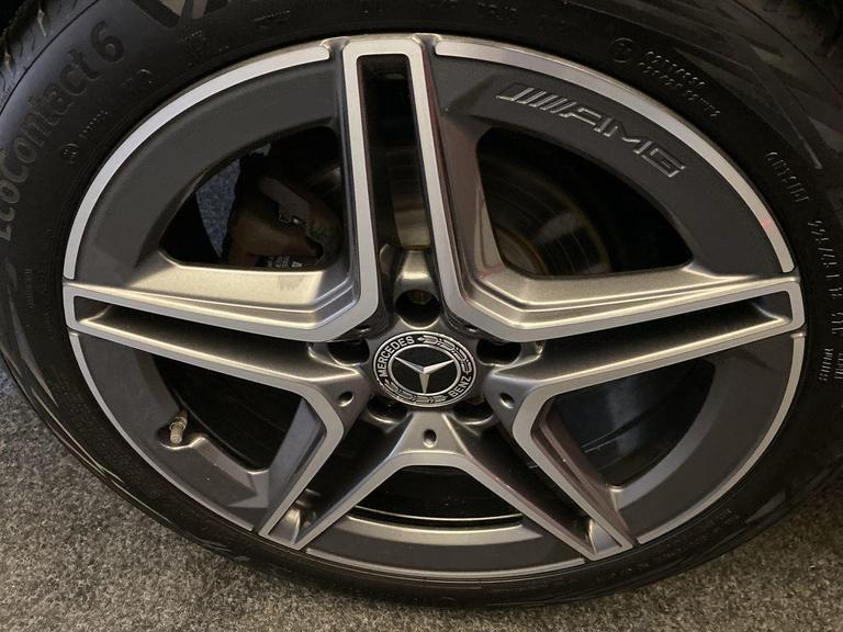 MERCEDES-BENZ CLA Photo bsapi-ef2fecc9f1e11cdf87ef3990c9a3ed1077c8f342.jpg